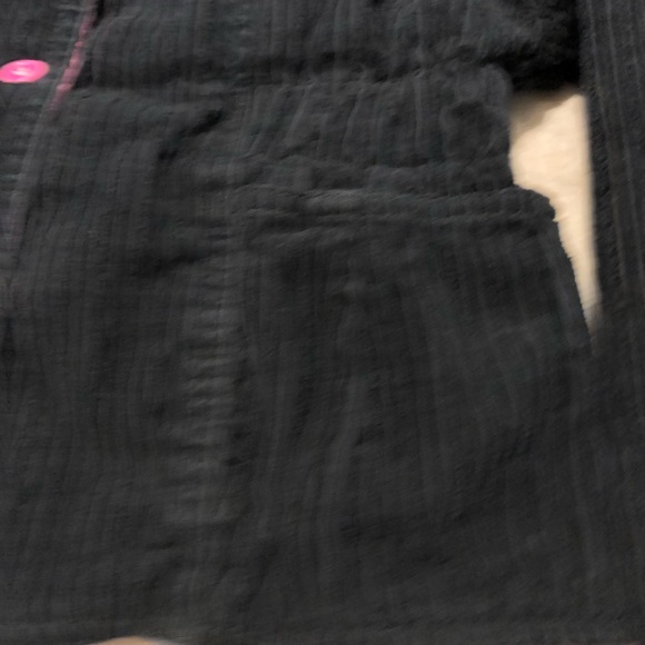 Girls Black/Pink Corduroy Botton Down Jacket with 2 Front Pockets Size 7/8 - Picture 5 of 12